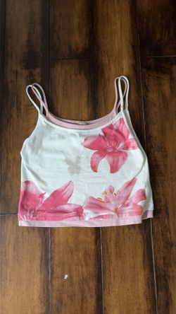 Medium pink and white flower top