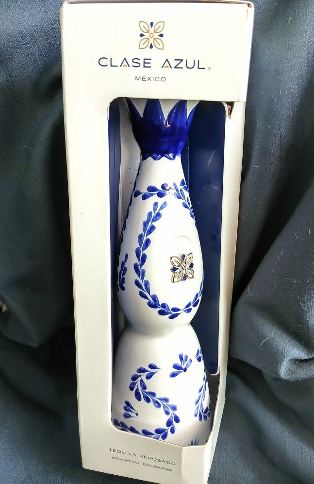 Empty Clase Azul 750 ML Empty Bottle