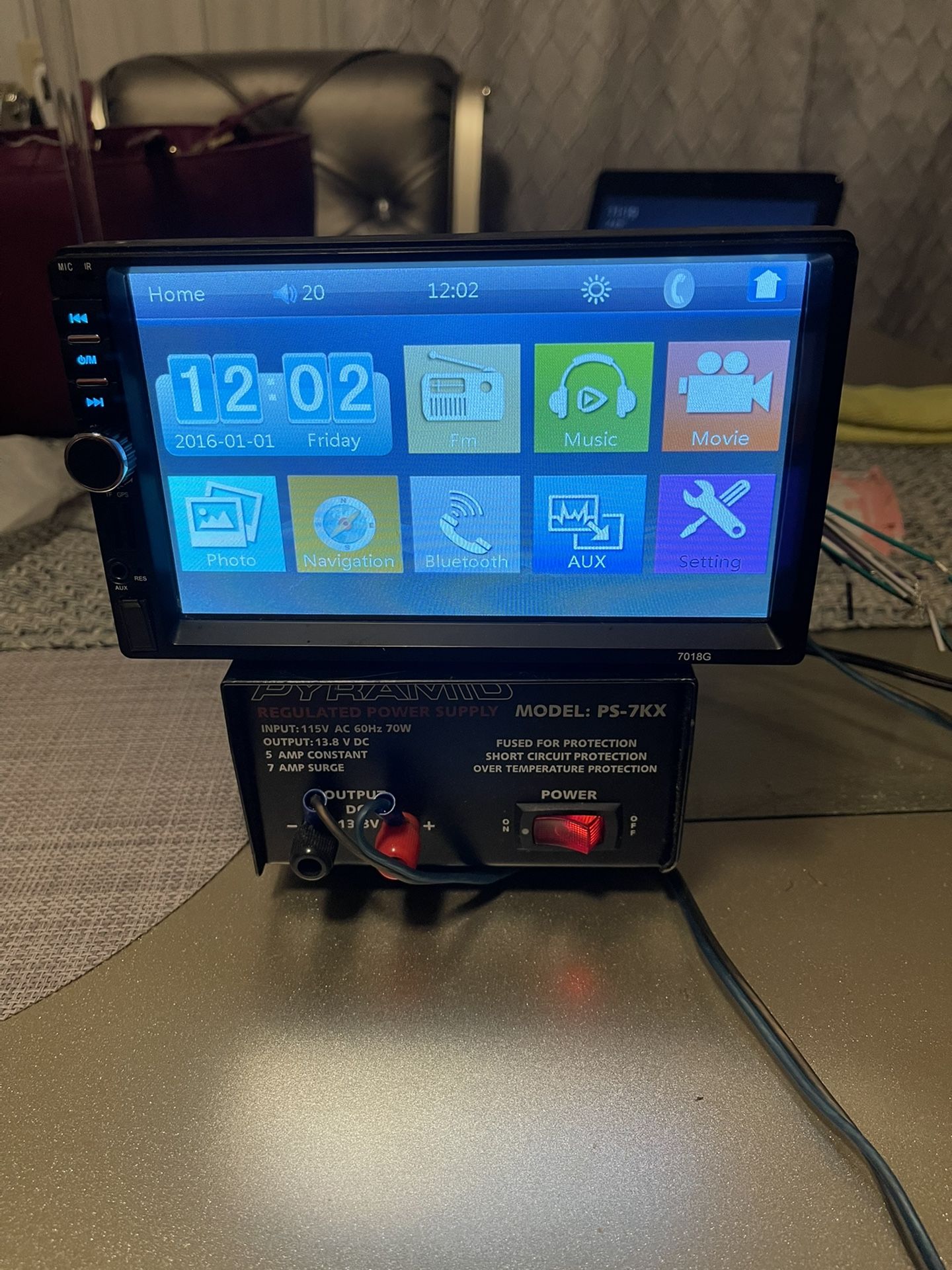 Double din car radio with back up camera