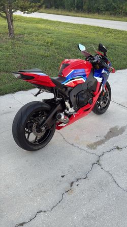 Honda CBR1000RR Sport Motorcycle