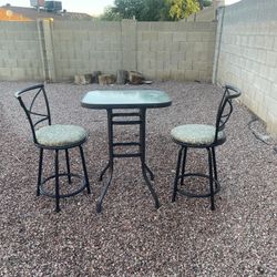 Nice patio table set