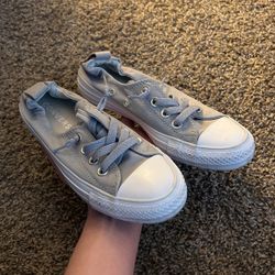 Grey converse (size: 6 women's)