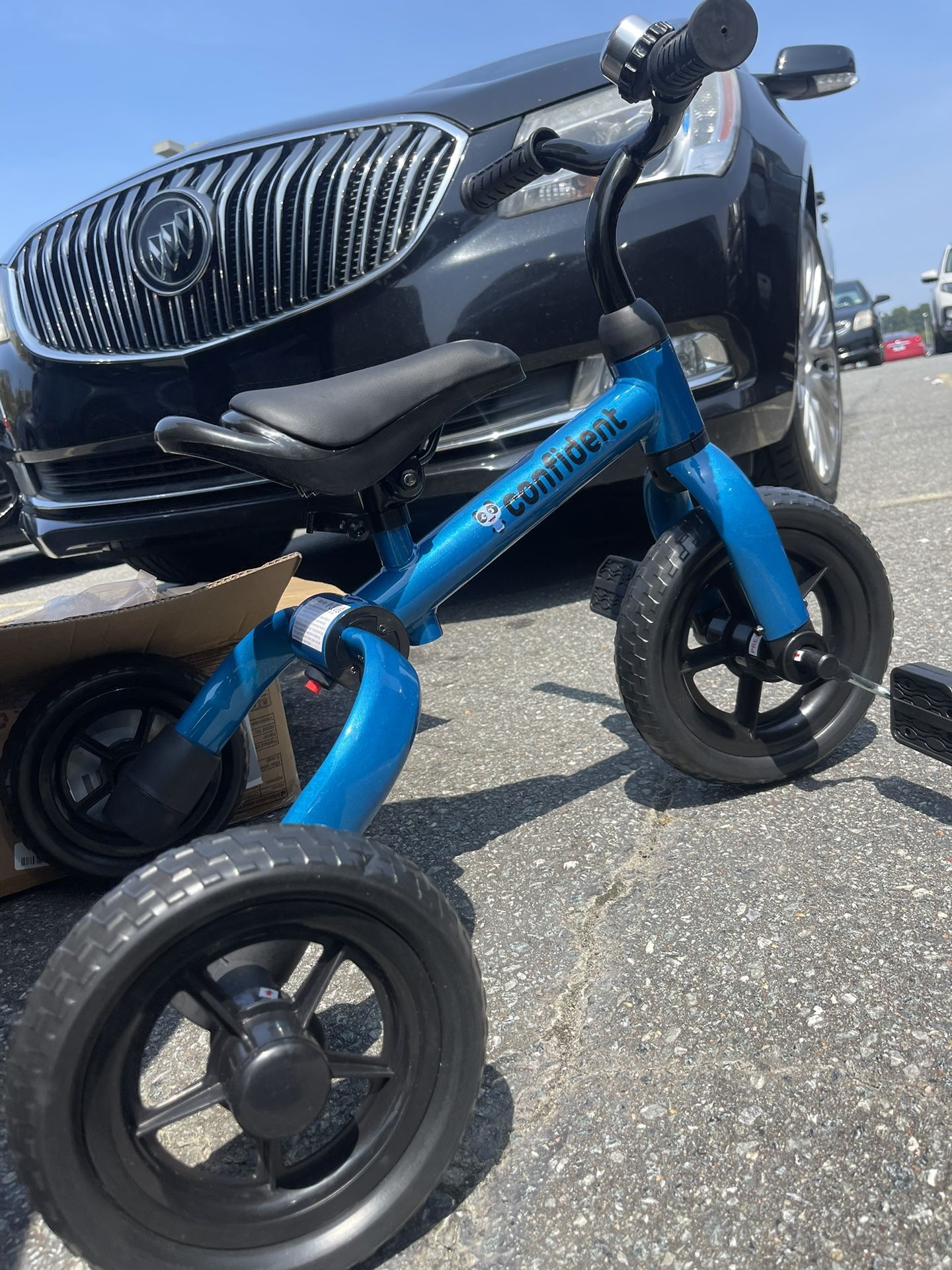 YGJT Toddler Tricycle (Confident) Foldable Wheels *FRESH OUT THE BOX* Built It For You!