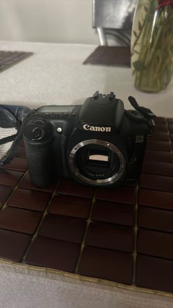 Cannon 20d body 40$