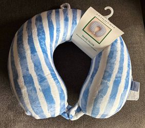 Skinnydip London Memory Foam Travel Pillow