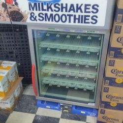 Milkshakes And Smoothies Machine 
