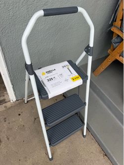 New Step ladder