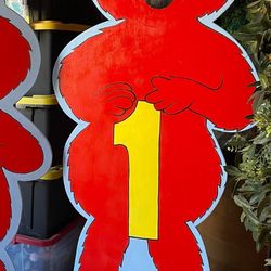Giant Wooden Elmo Character Stand 