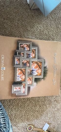 New 10-piece frame set from Crown Court.