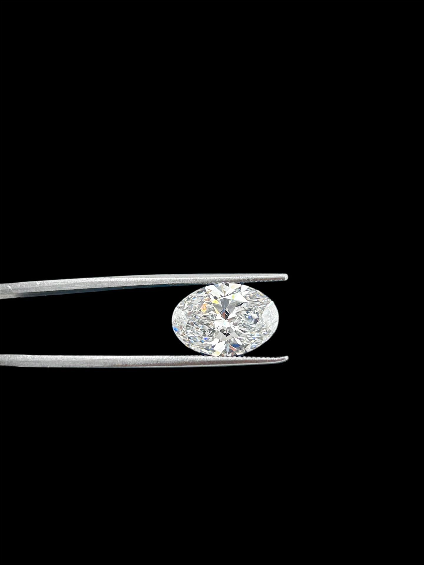 Oval Shape Certified Diamond 