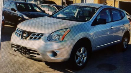 2011 Nissan Rogue SV 4dr Crossover