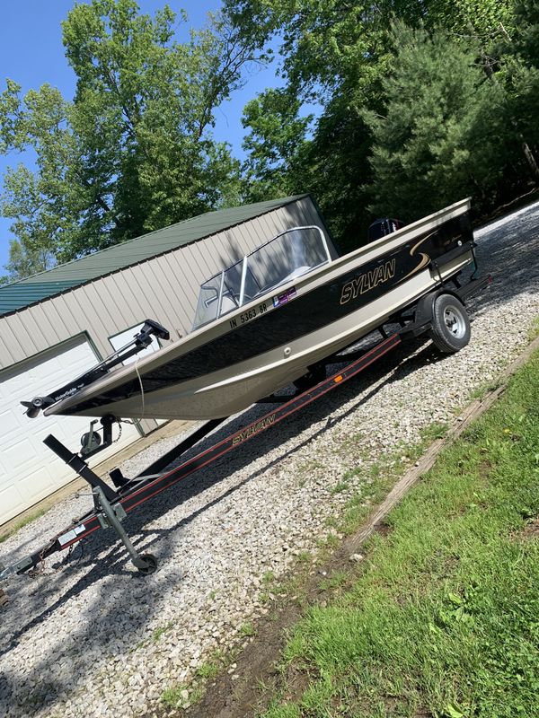 Sylvan 19ft deep v boat