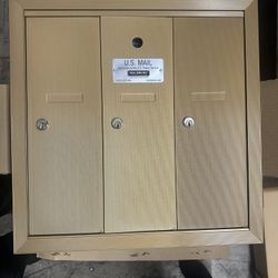 4B+ Vertical Mailbox with USPS Access — 3 Doors