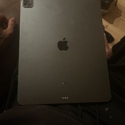 iPad Pro 128GB 2024