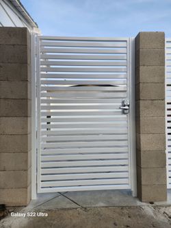 Metal gate