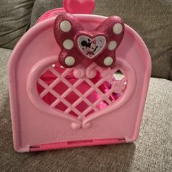 Minnie Mouse 