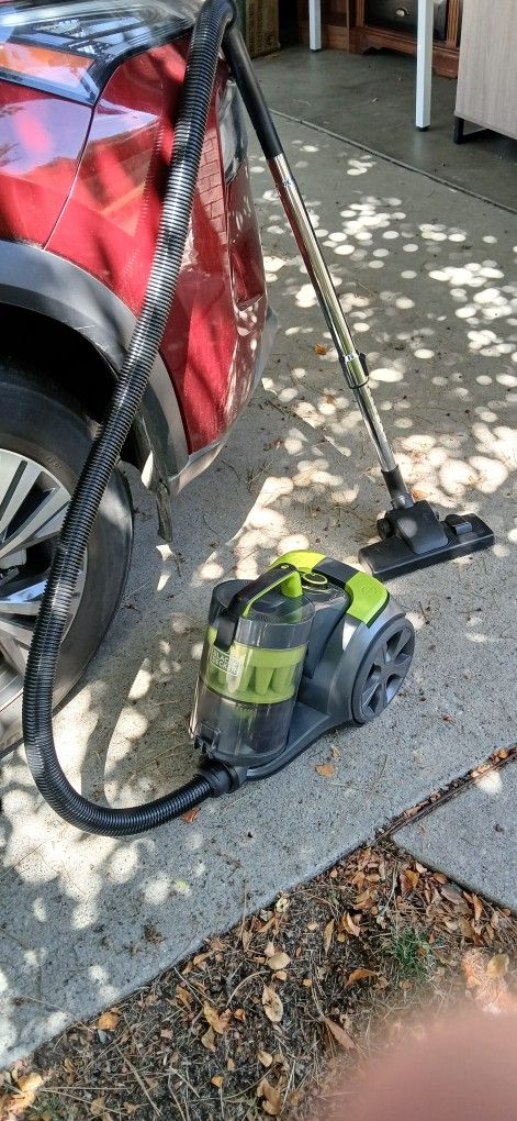 Black & Decker Vacuum