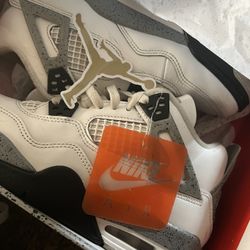 Jordan Retro 4’s Og Cement
