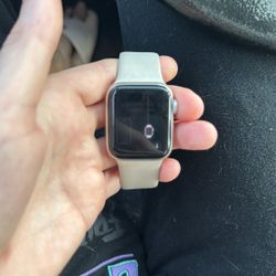 Apple WatchSE