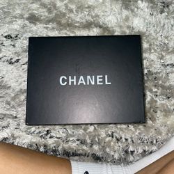 Chanel Women’s Shoulder Bag Pink/Gold