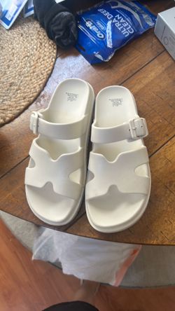 Wild Fable slippers