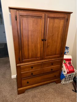 Bedroom set