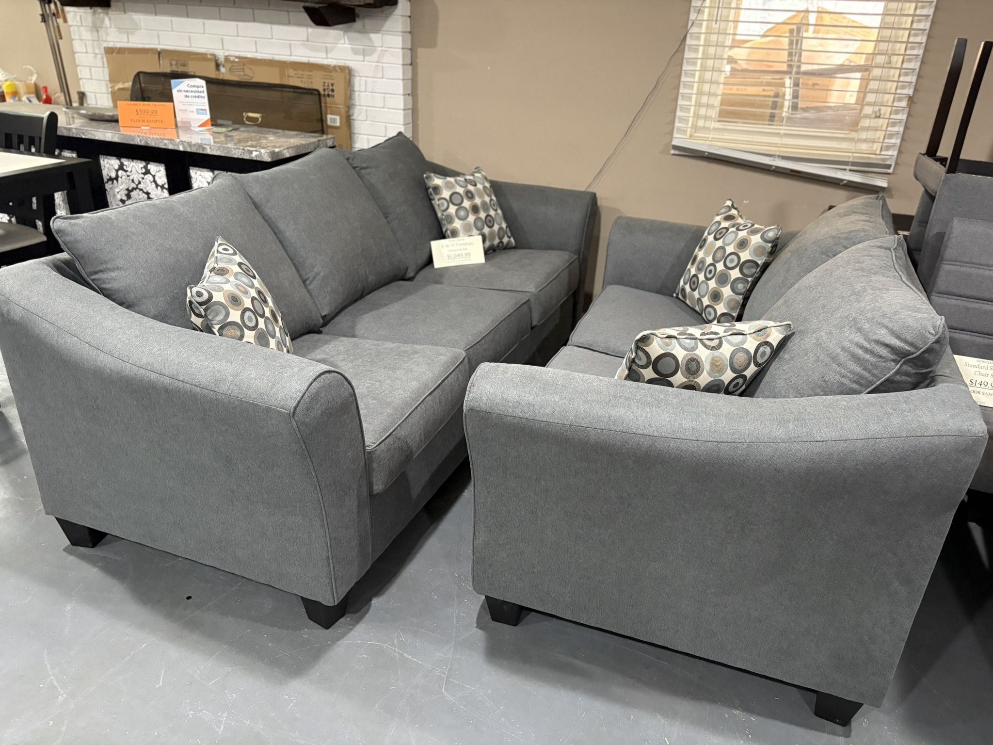 New Sofa & Loveseat Set