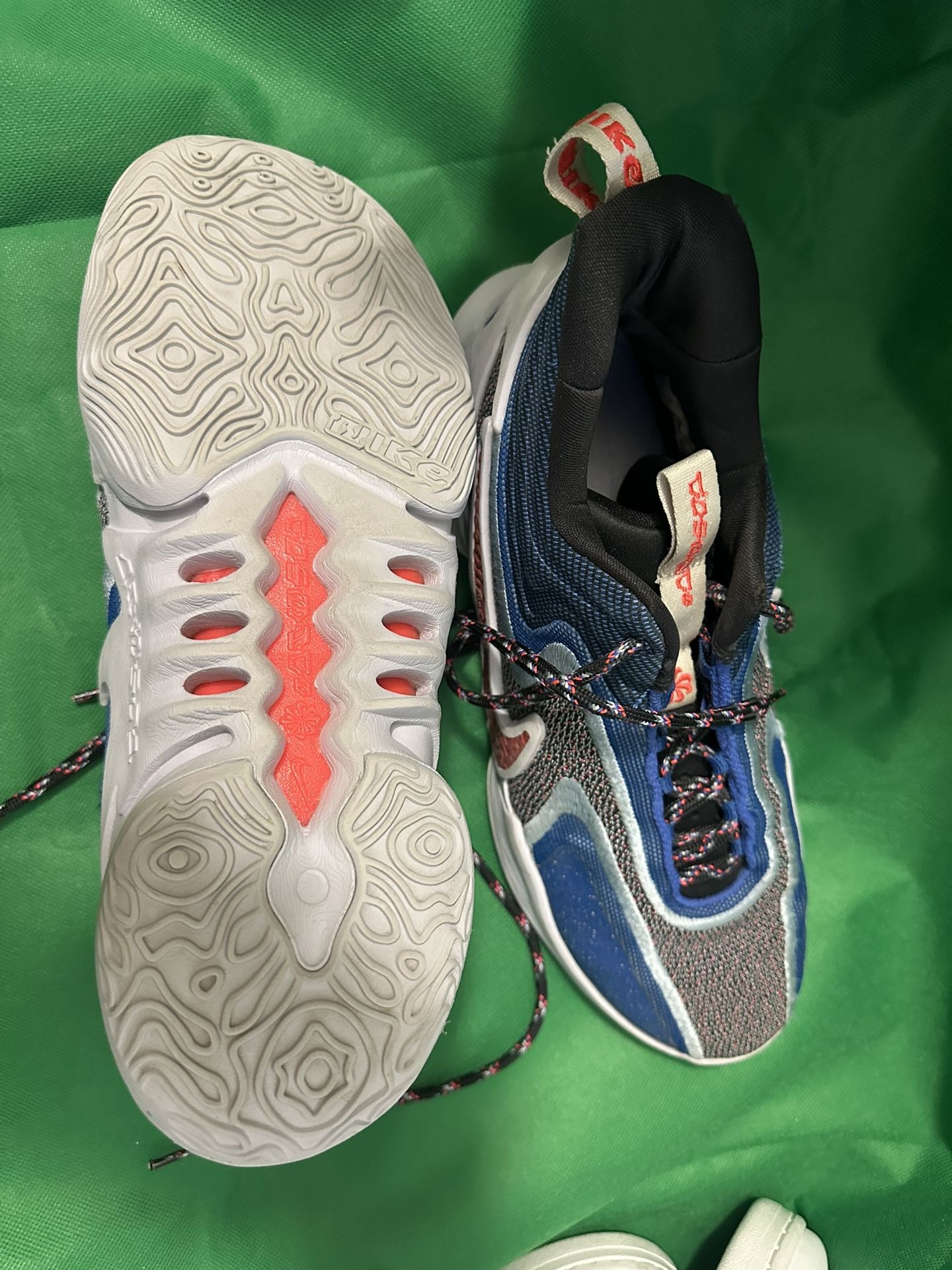 Nike Downshifter 12 Sneaker Size 12