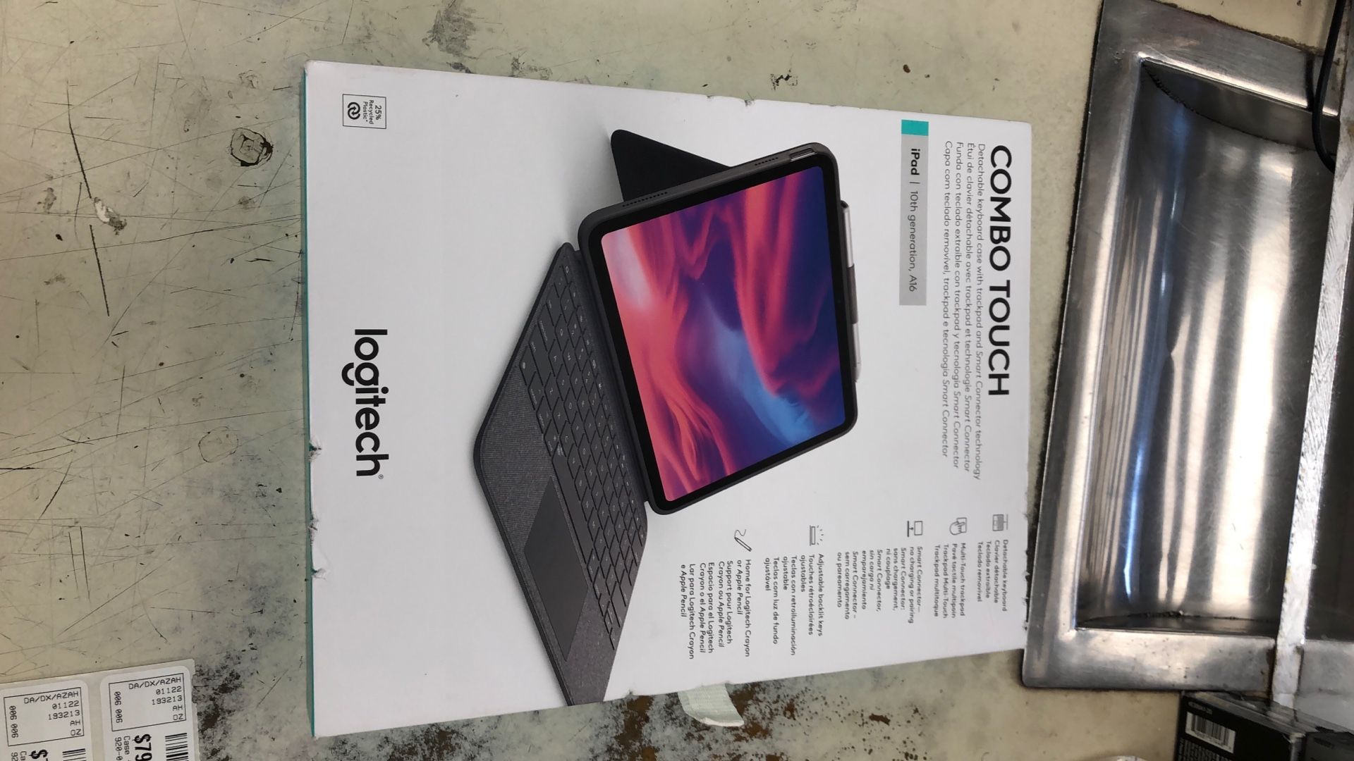 Logitech Case+Keyboard Combo Touch