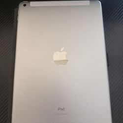 9th Gen IPad 64 GB WiFi Cellular 