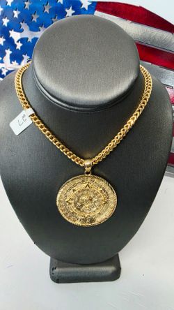 14k 24inch 4.5mm Chain And 14k Pendant