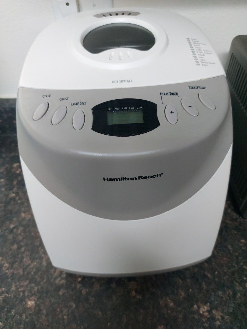 Hamilton Beach 2Lb Bread Maker