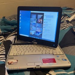 Intel Core I3 Fujitsu Windows 10