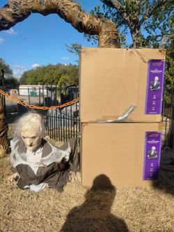 Haunted Living 2-Ft Pneumatic Grandpa Halloween Decoration