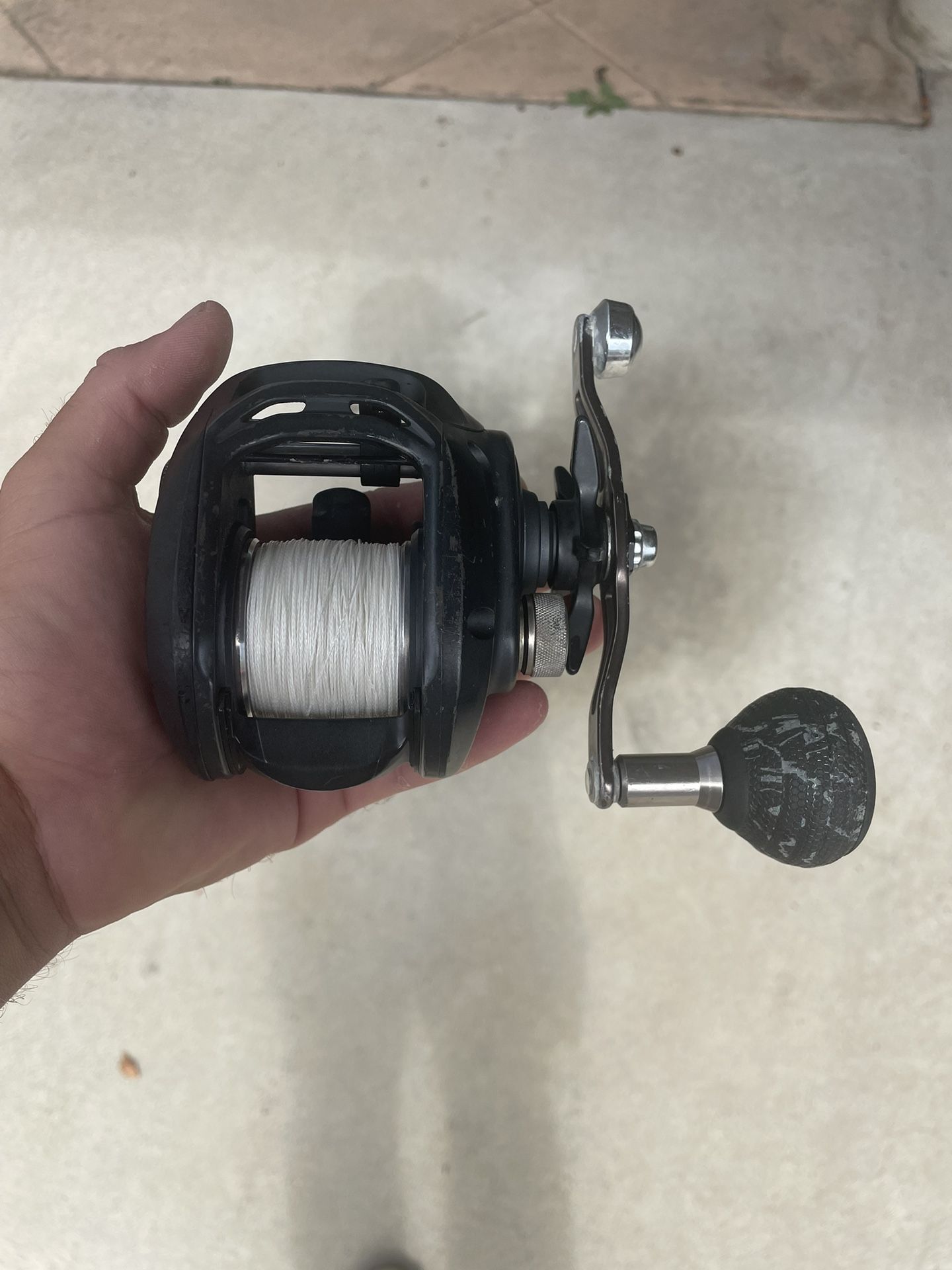 Lexa 400 WN fishing reel