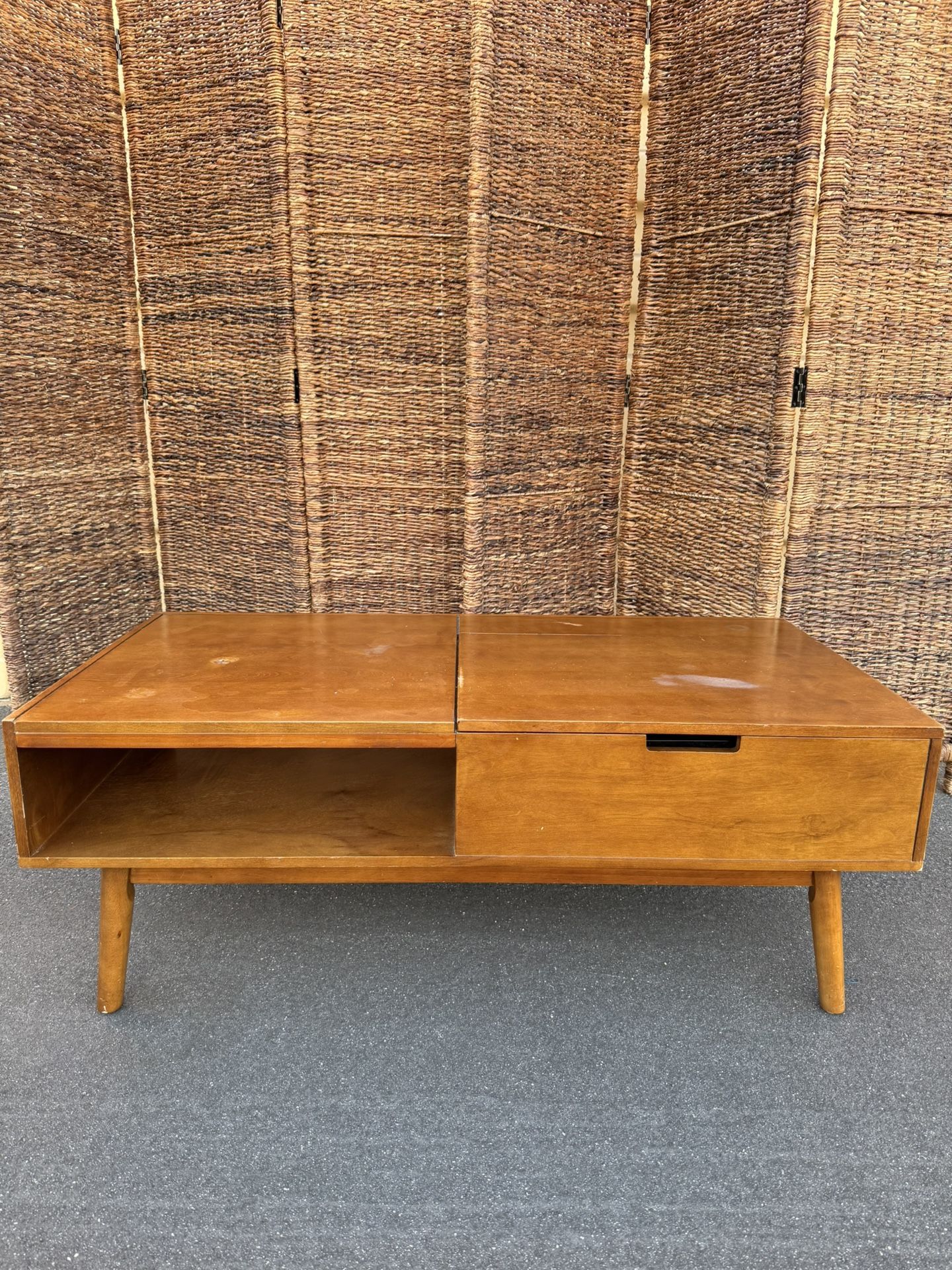 Lift Top Storage Coffee Table