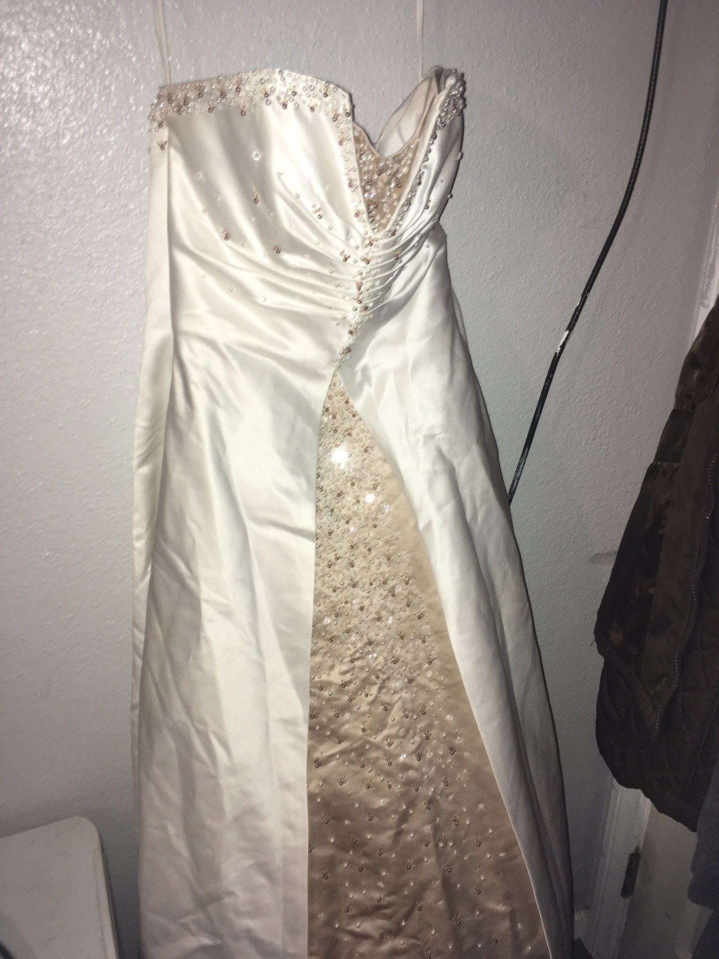 Wedding dress size 10-12
