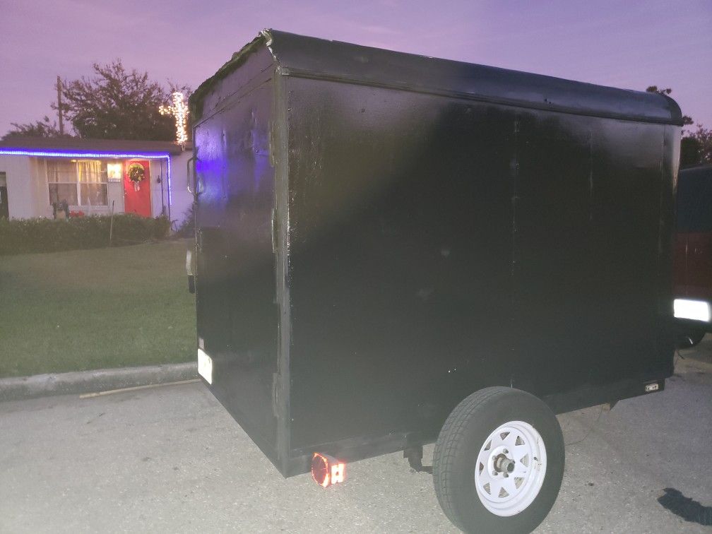 5x8 cargo box enclosed trailer