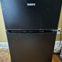 Mini Fridge With Freezer