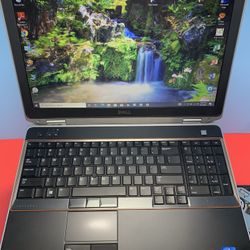 i3 ..i3..DELL INSPIRON  6520….128-SSD  GBcapacity …4.00 GB -RAM .  FASTER  and  READY FOR CLASSES  ON LINE OR