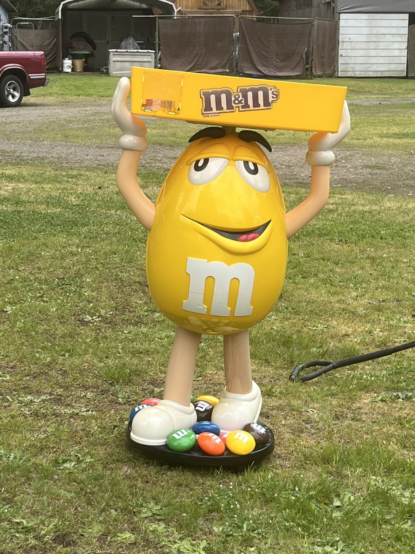Rare Yellow Peanut M&M Display $850 Or Best Offer!