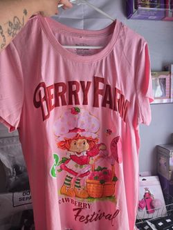 Strawberry shortcake  tshirt Size:1Xl