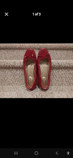 New Women's Size 9.5 Me Too PADDED Flats Shoes