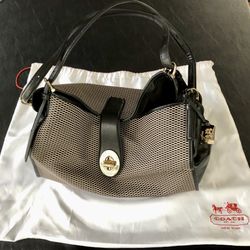 New Coach Madison Exploded Reps Carlyle Shoulder Bag In Milk/Black