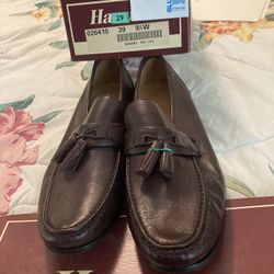 New 9 1/2 W Hanover, Men Shoes