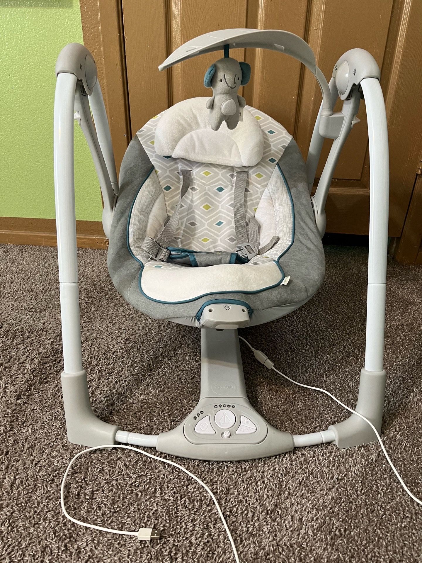 Ingenuity baby swing ๐๐ฟ
