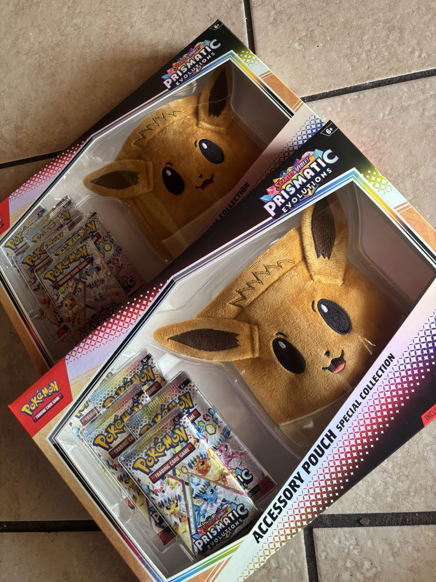 Prismatic Evolutions Eevee Accessory Pouch