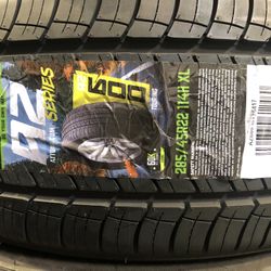 Brand New Tires (1) Atturo AZ600 (285/45R22XL) (Single) ($137)