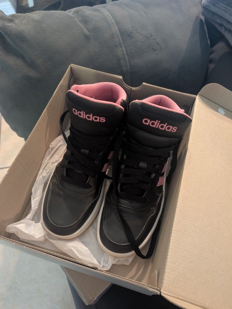 Girls Adidas