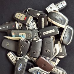 Porsche key fob Toyota key fob Nissan key fob Bmw key fob Mercedes benz key fob Range rover key fob Chevrolet key fob Dodge key fob Honda key fob